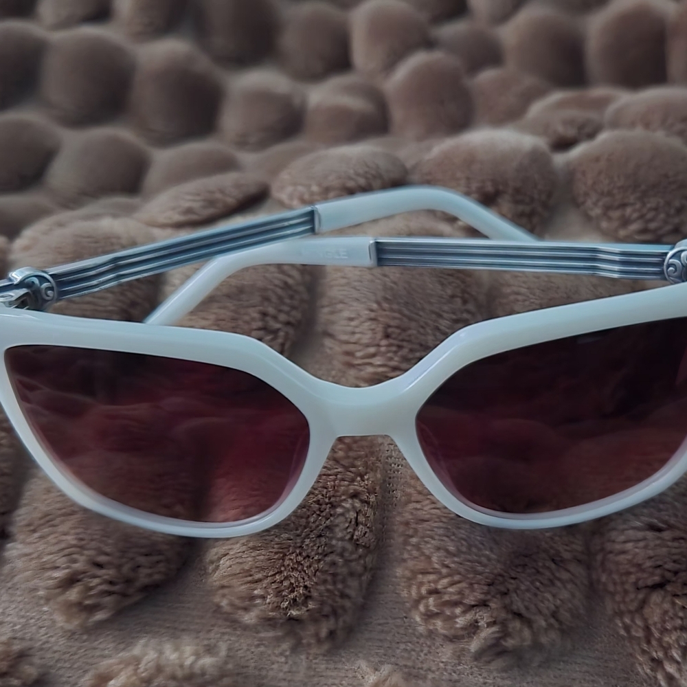 Brighton Mingle Sunglasses Pear White, Authentic No Box - Picture 9 of 9